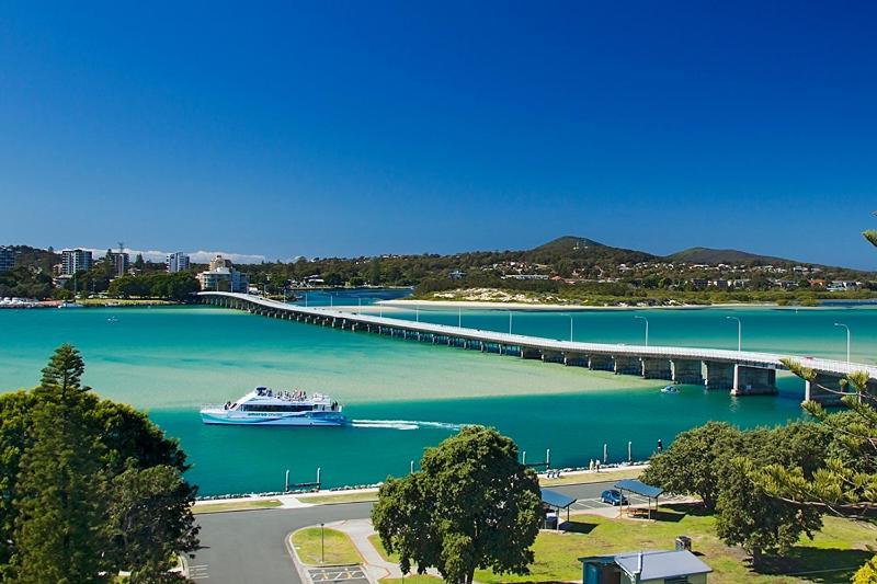 South Pacific Palms Motor Inn Tuncurry Dış mekan fotoğraf